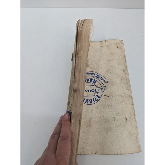 Chevy Van Sport Van Service Manual Series 10-30 1971 ST 140-71 - Picture 4 of 10